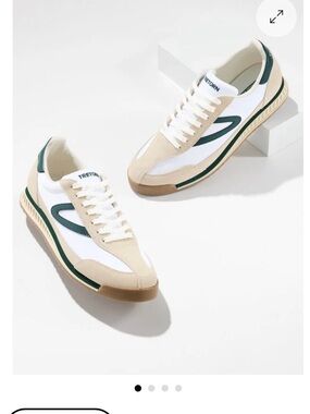 Tretorn women’s Retro Sneakers – White, Beige & Green Trim
